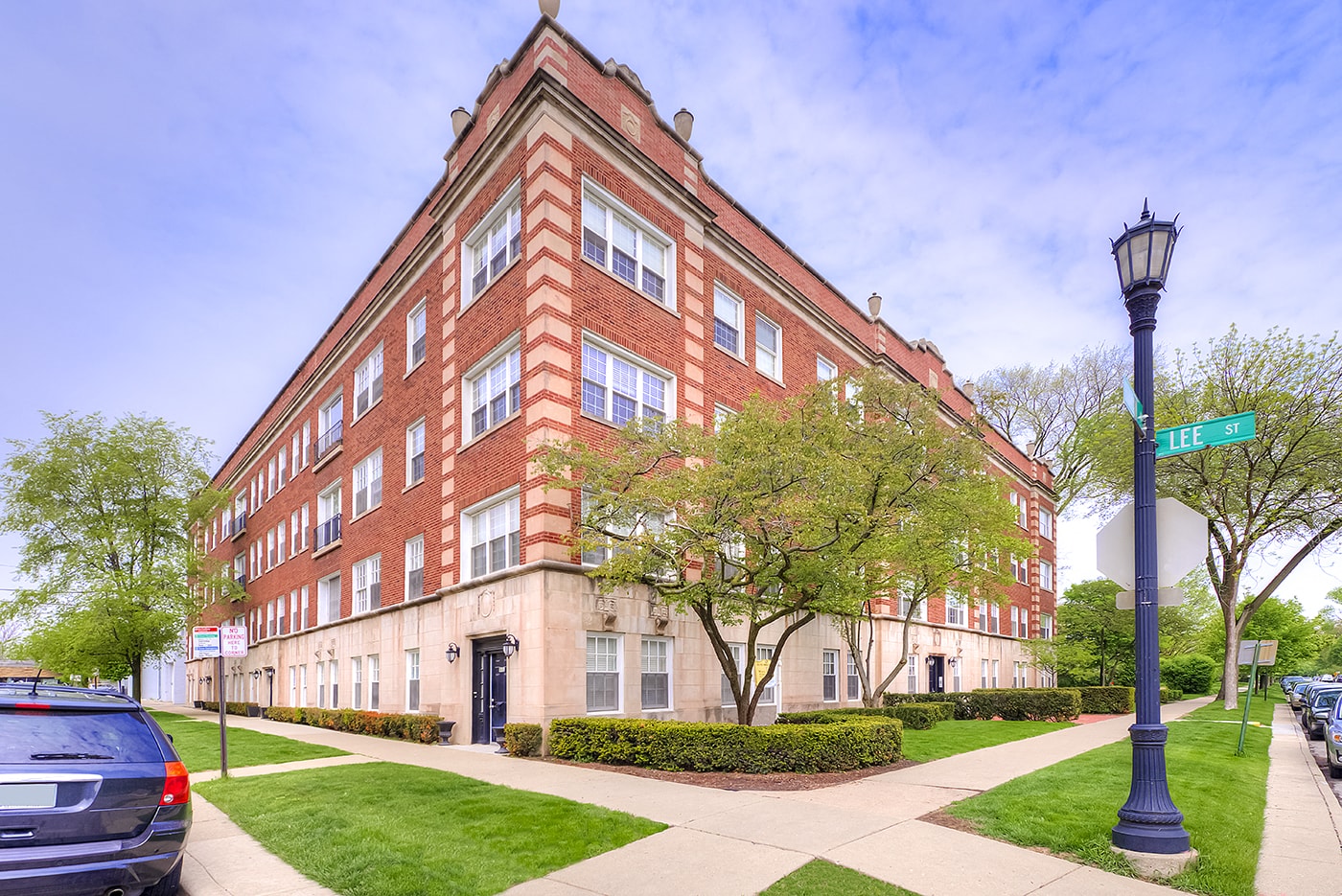 Hinman & Lee Apartments, 100010 Hinman Ave & 50317 Lee St, Evanston